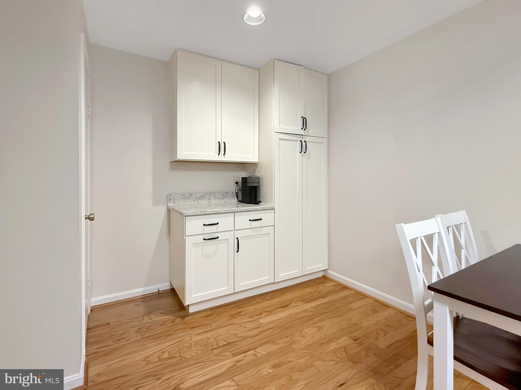 HOMELAND VILLAGE - Residential