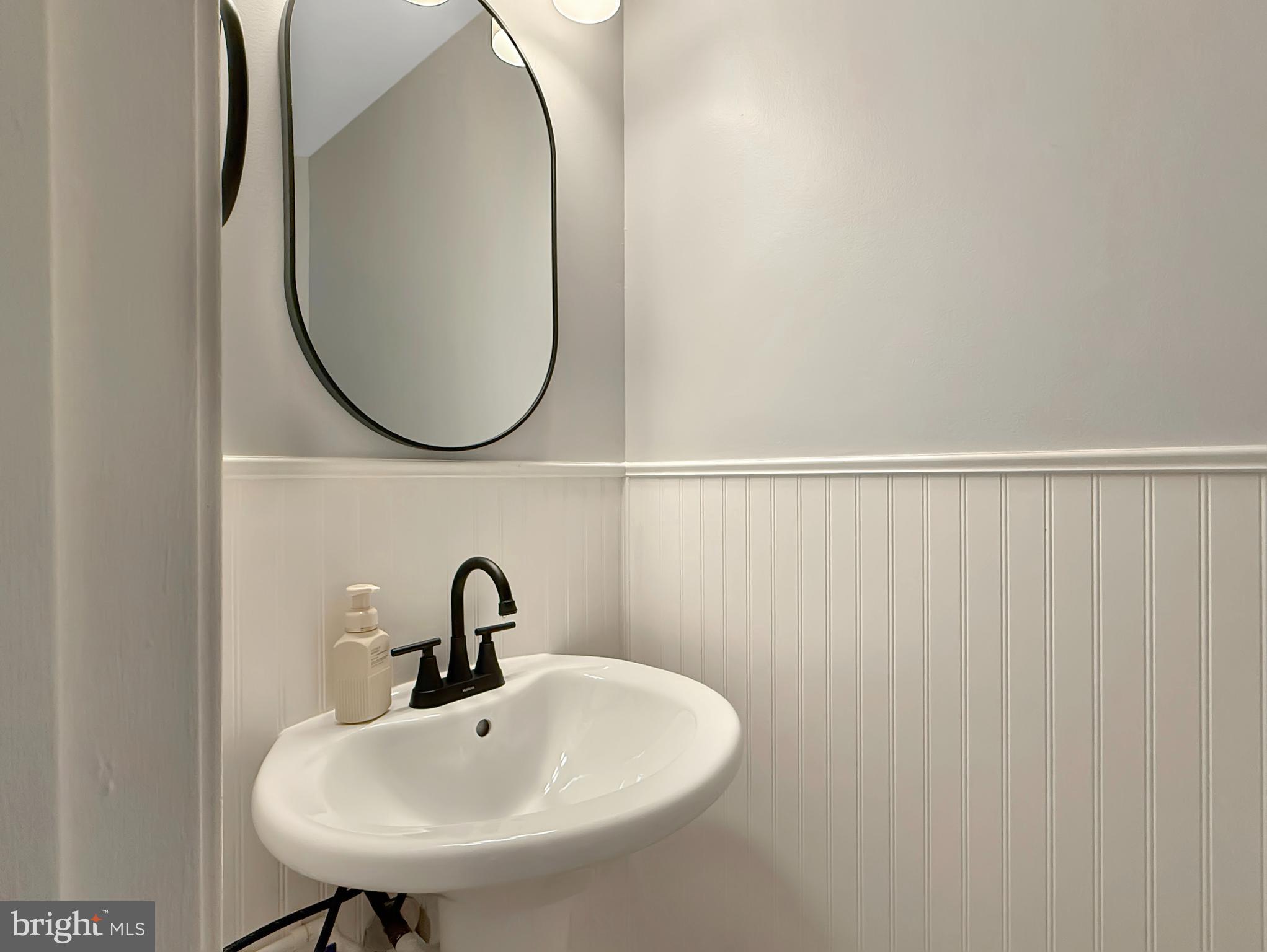 HOMELAND VILLAGE - Residential