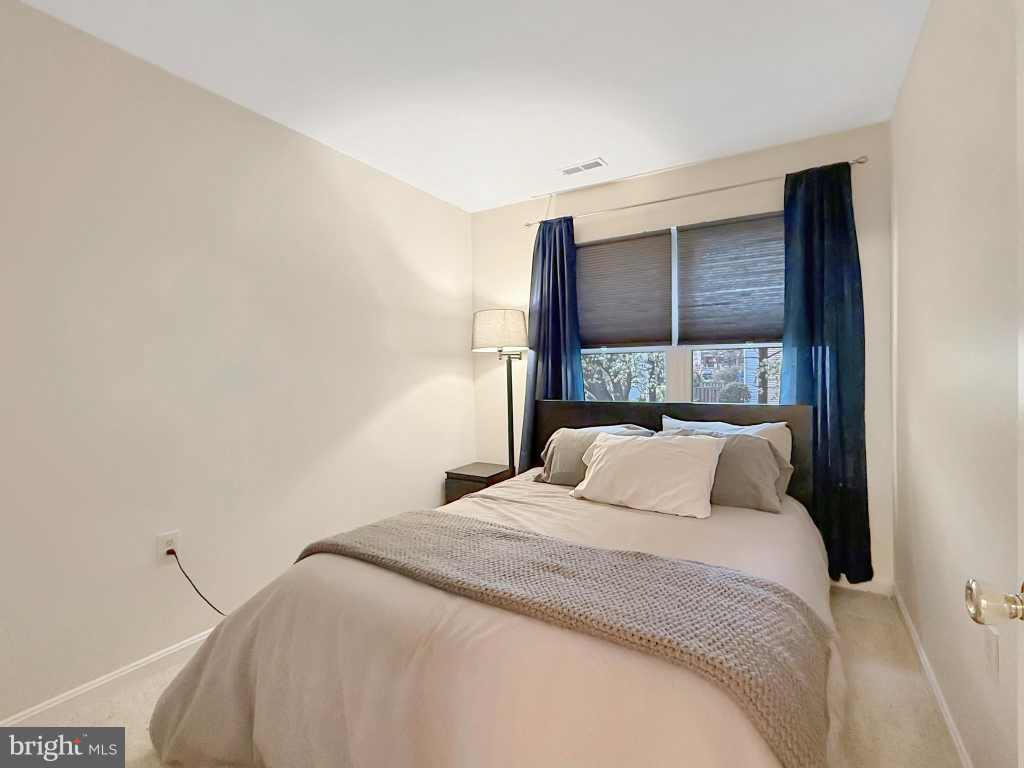 HOMELAND VILLAGE - Residential