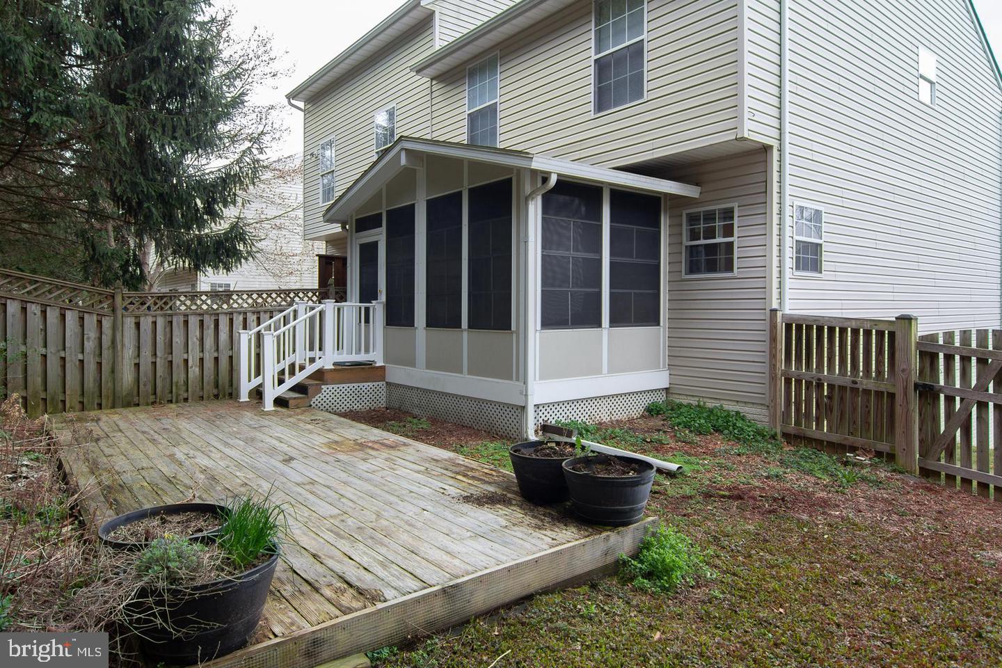 WINDSOR VIEW ESTATES - Residential