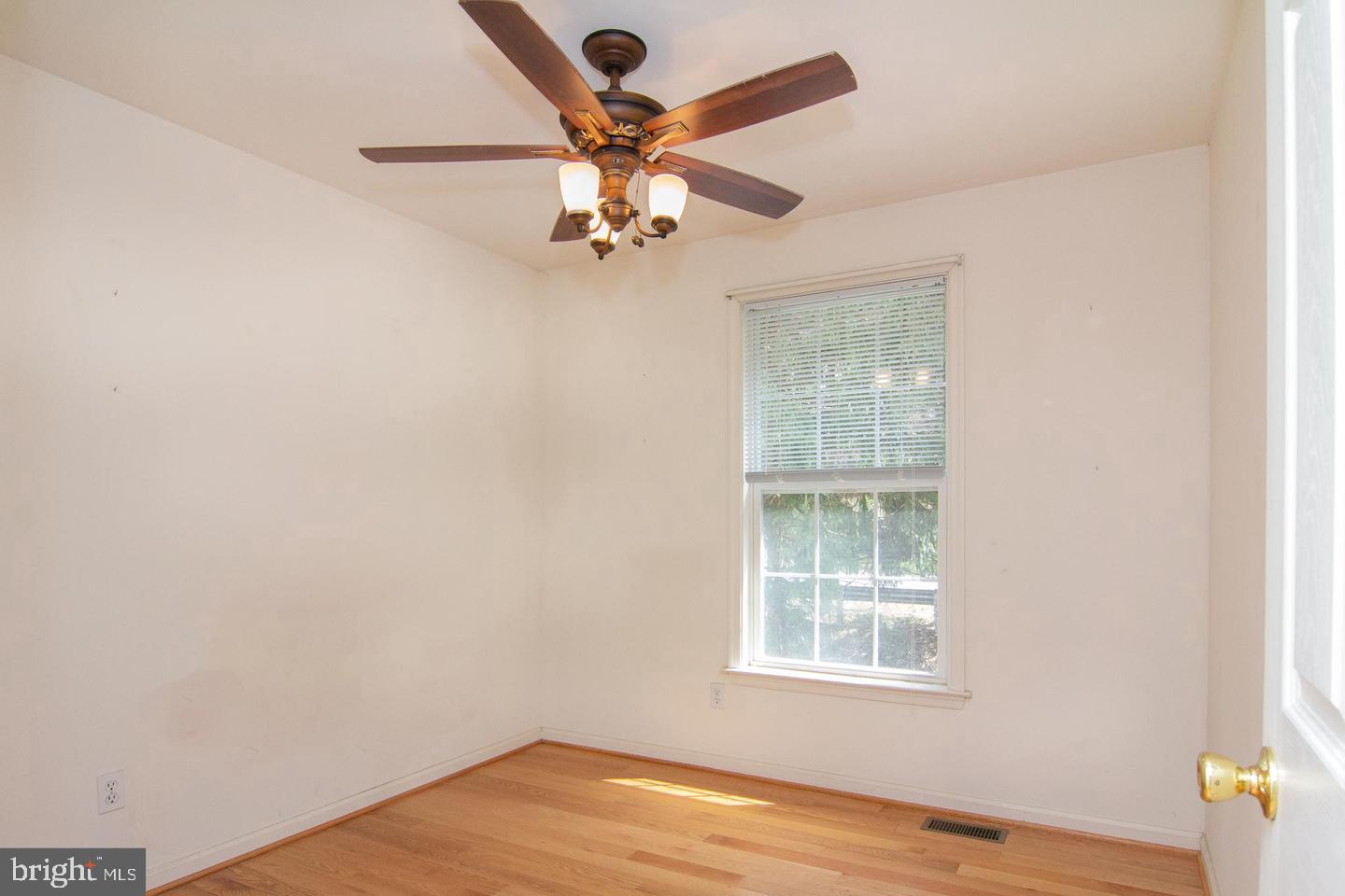 WINDSOR VIEW ESTATES - Residential