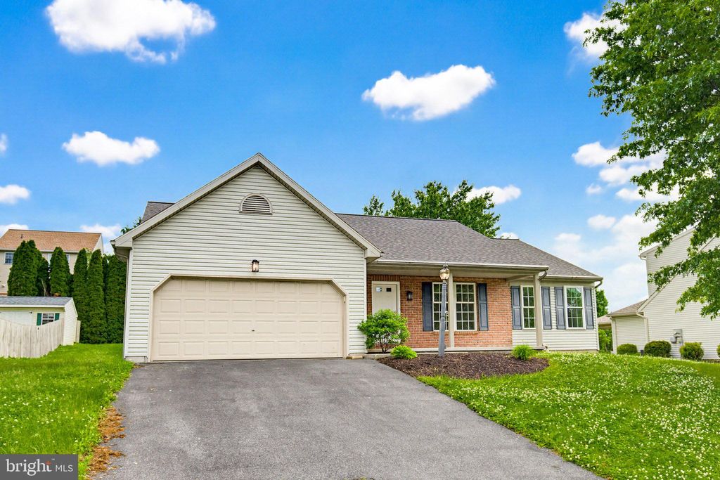 Photo of 3950 Laurel Run, COLUMBIA, PA 17512 (MLS # PALA2088870)