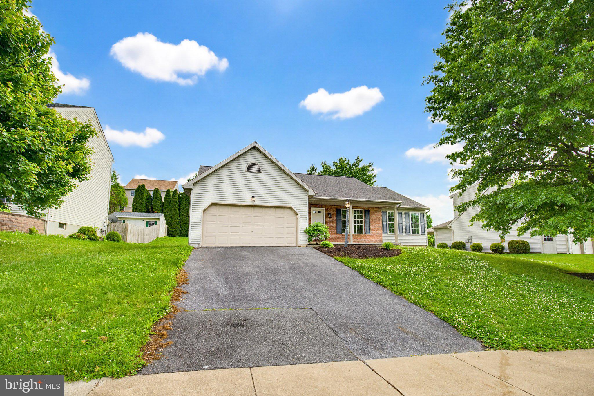 3950 LAUREL RUN
