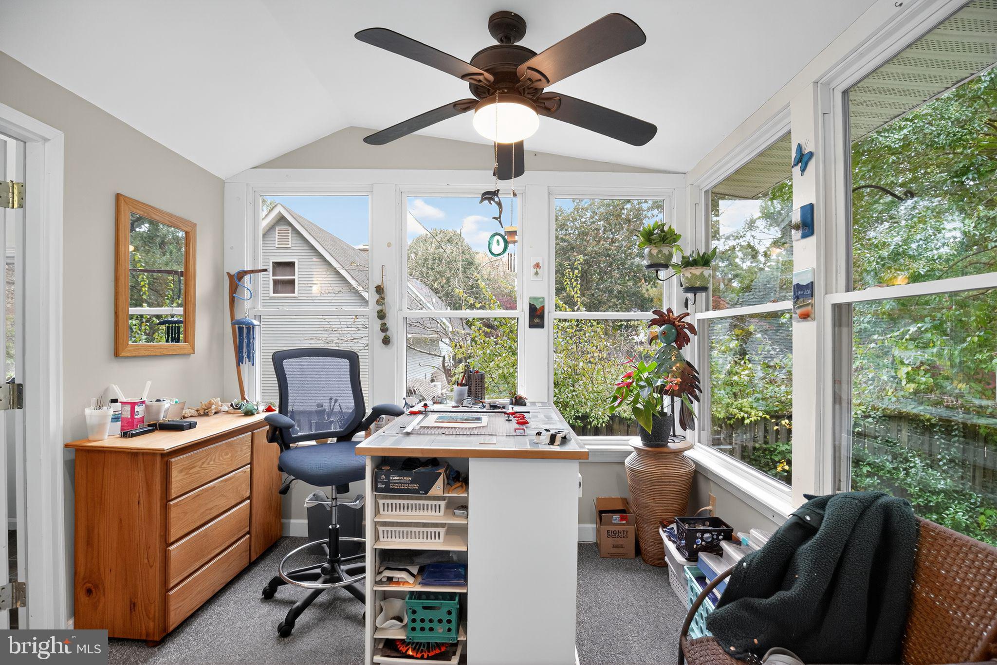 DRUM POINT - Residential