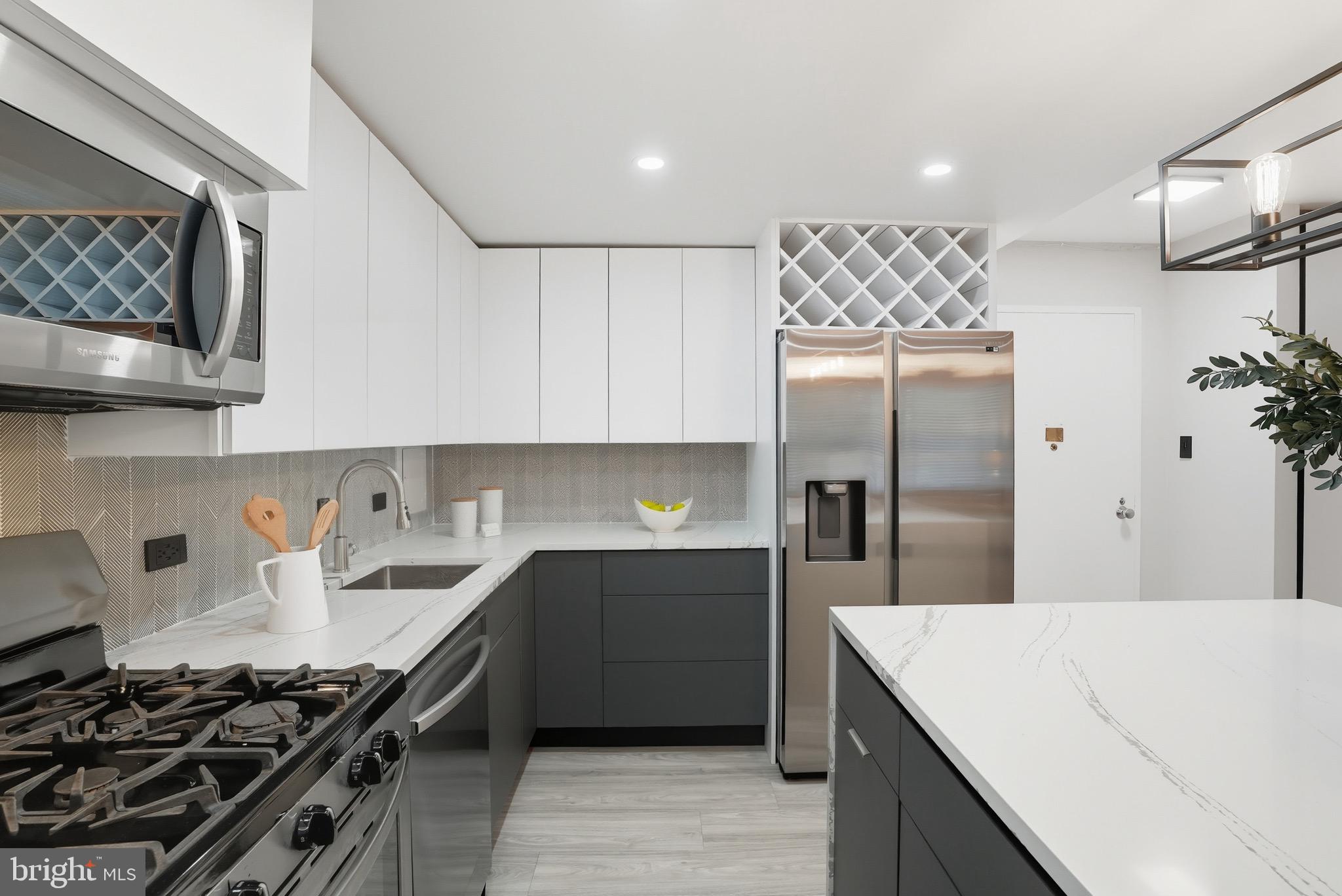 4501 ARLINGTON BOULEVARD 126