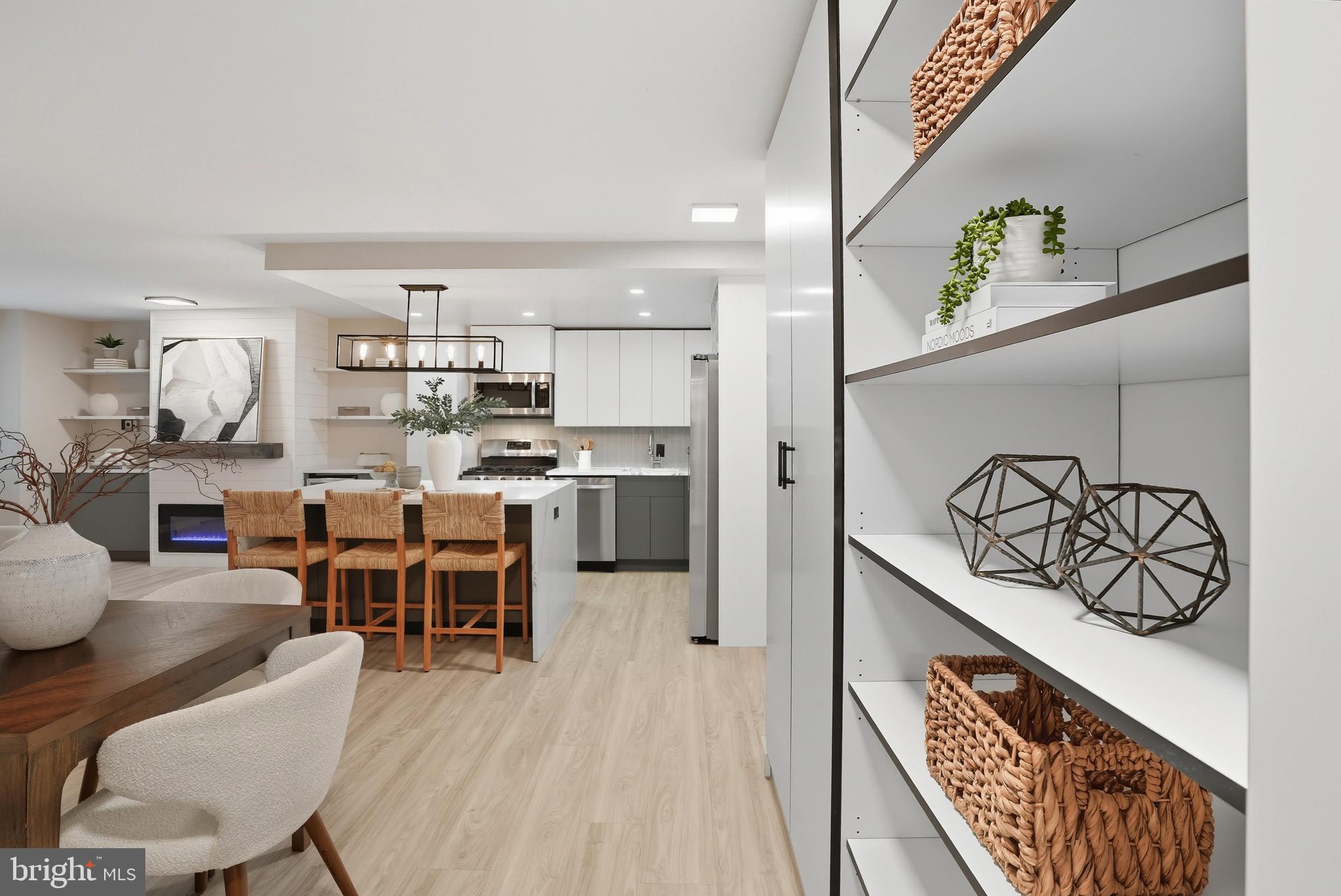 THE CHATHAM - Residential