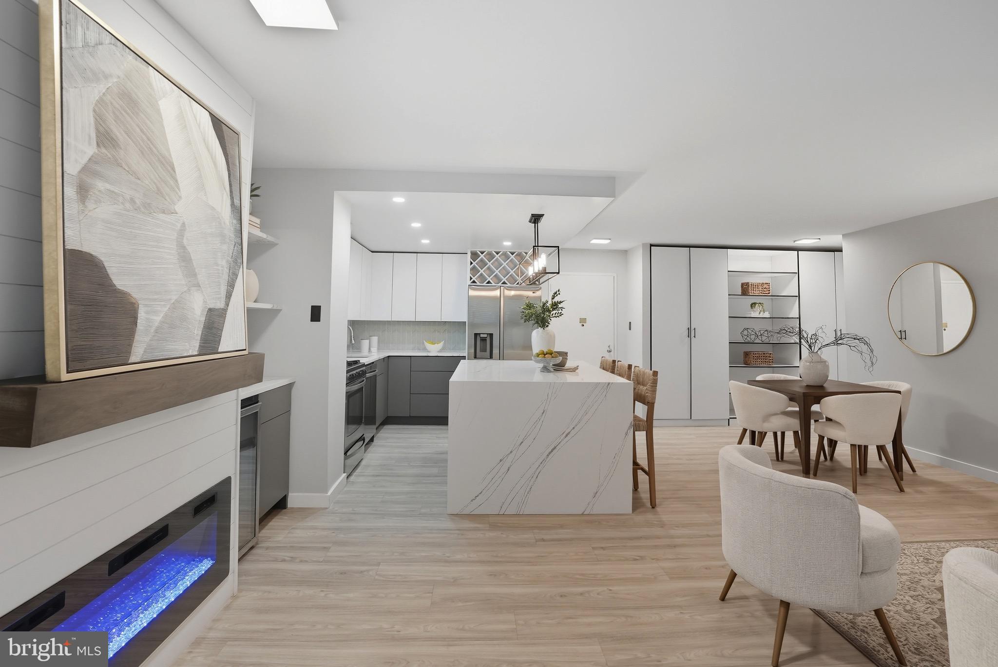 THE CHATHAM - Residential