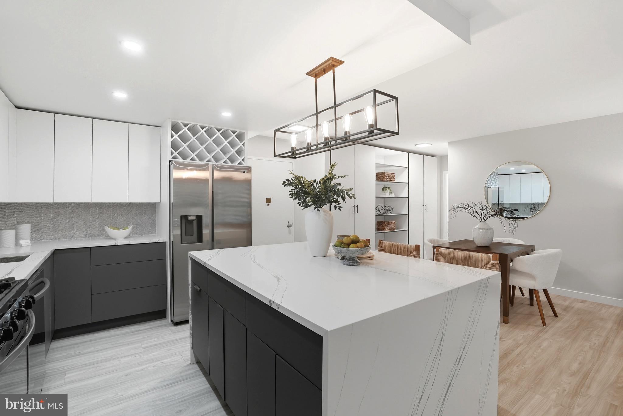 THE CHATHAM - Residential