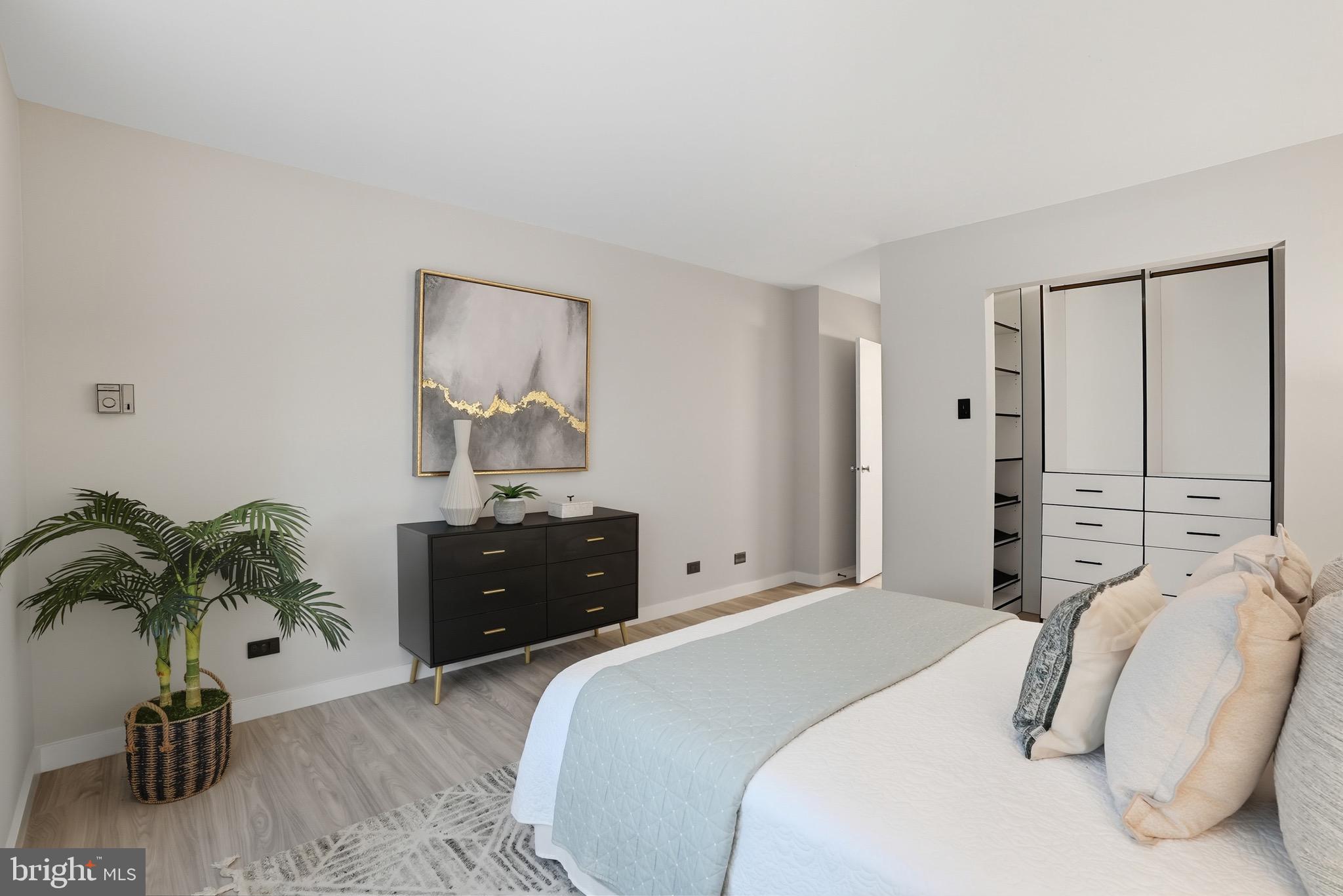 THE CHATHAM - Residential