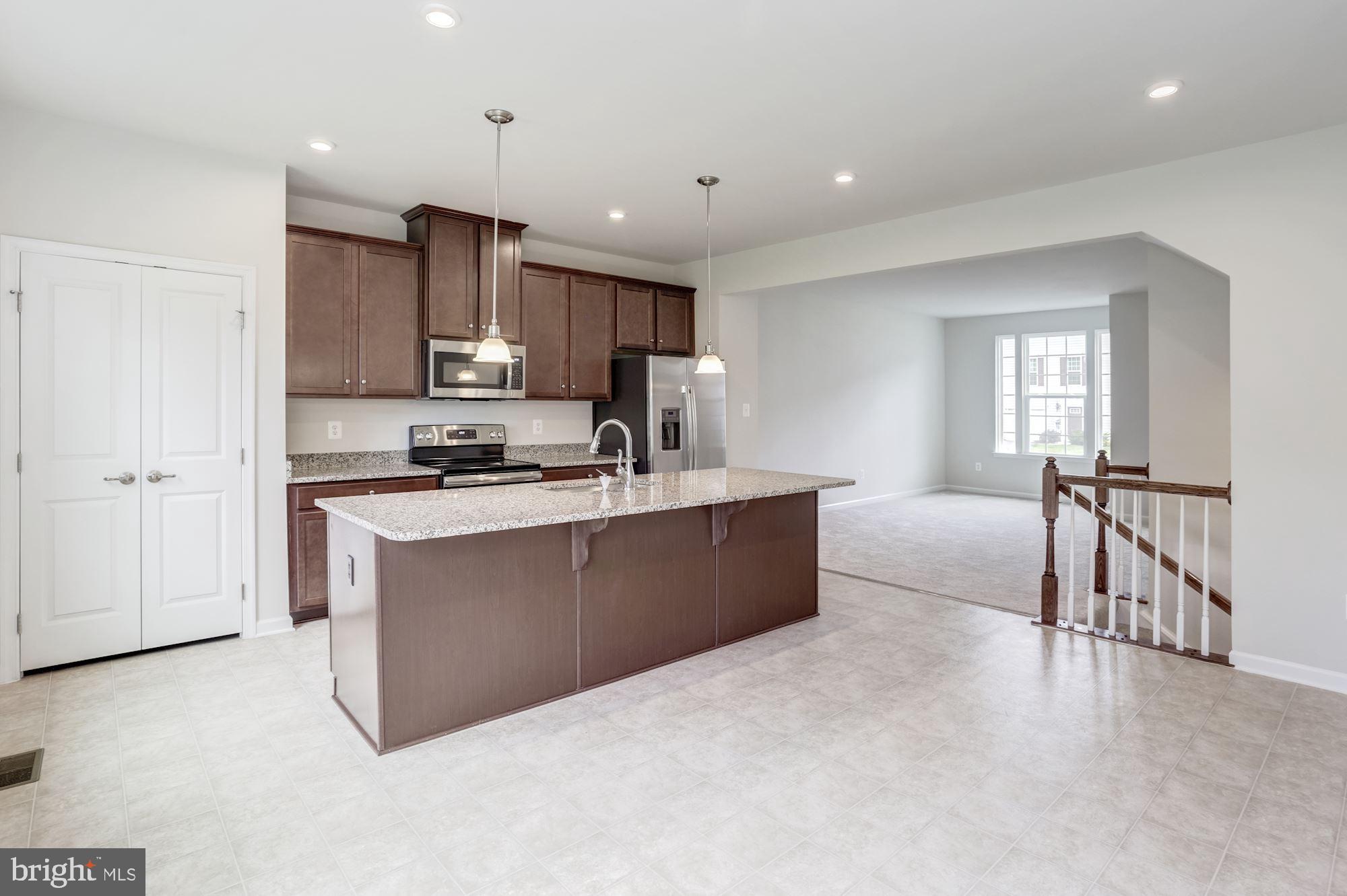 POTOMAC STATION - Residential