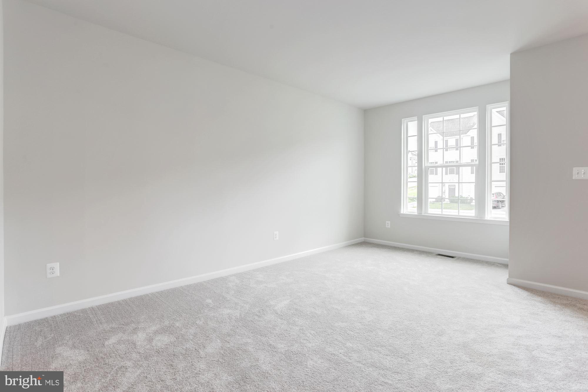 POTOMAC STATION - Residential