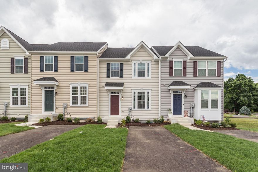 *IMMEDIATE DELIVERY* $5,550 towards closing costs with use of NVRM* Mozart at Potomac Station. Photos for representation only. Other home sites available. Model Hours: Mon, Tues, Thurs, & Fri 11a-6p; Sat 11a-5p; Sun 12p-5p. Closed Wednesday.