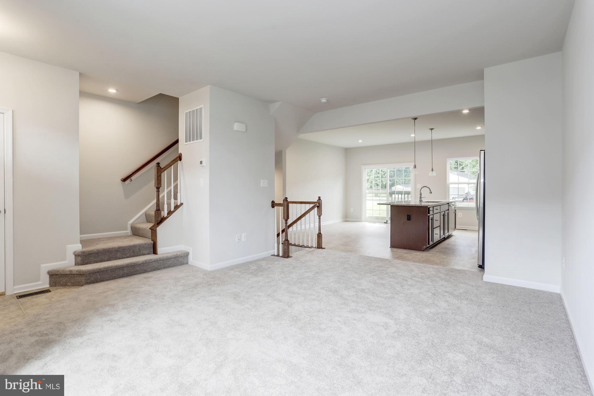 POTOMAC STATION - Residential