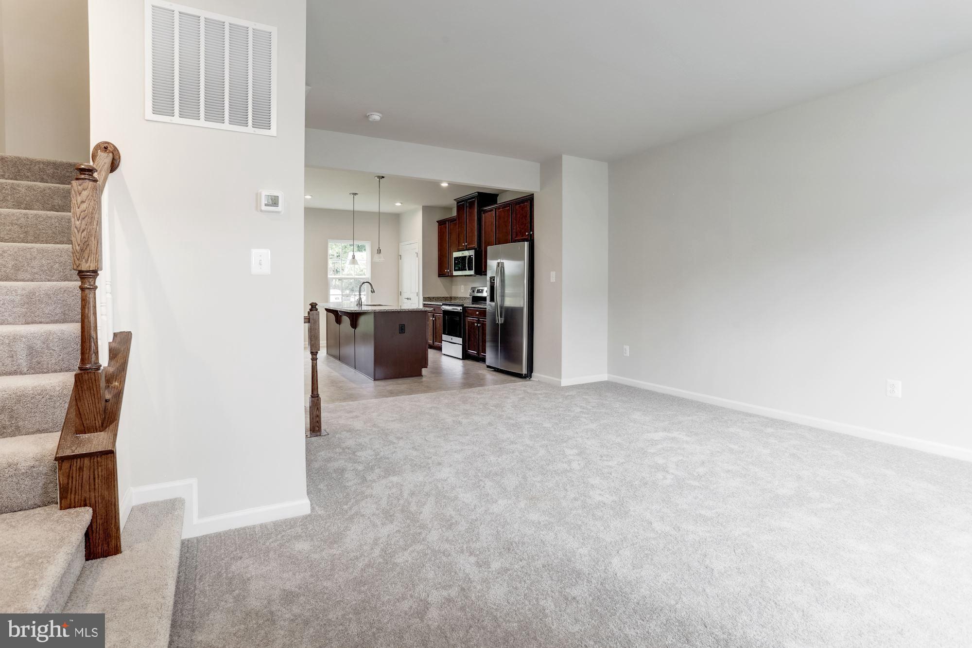 POTOMAC STATION - Residential