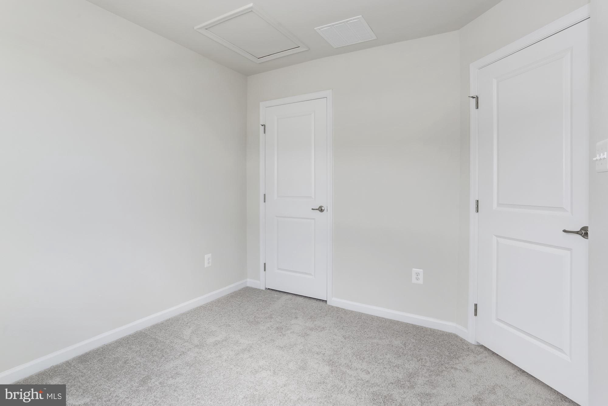 POTOMAC STATION - Residential