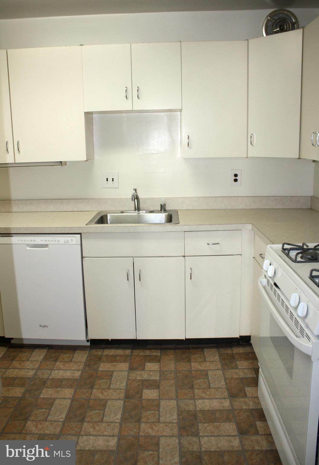 4620 NORTH PARK AVE - Residential