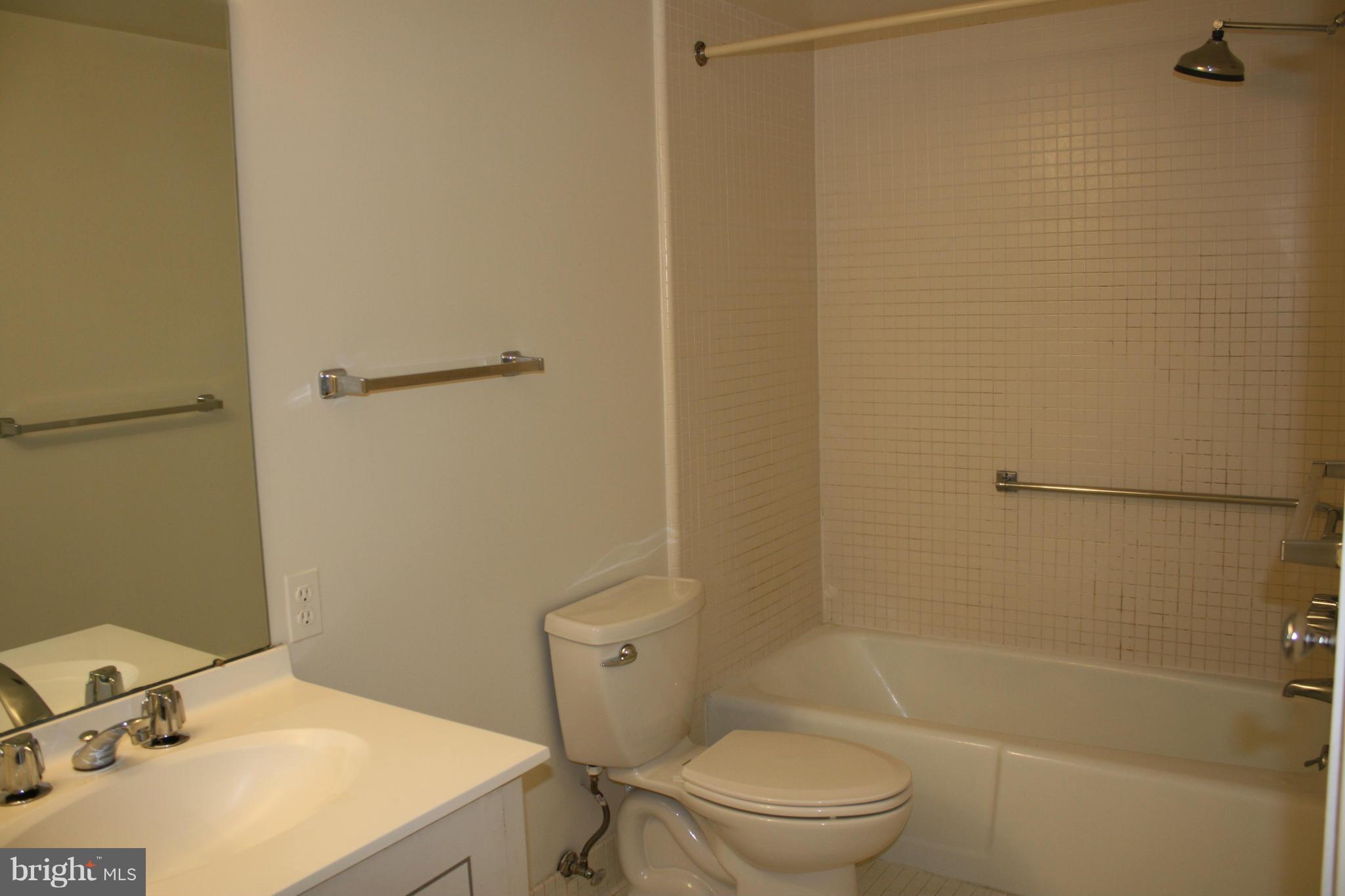 4620 NORTH PARK AVE - Residential