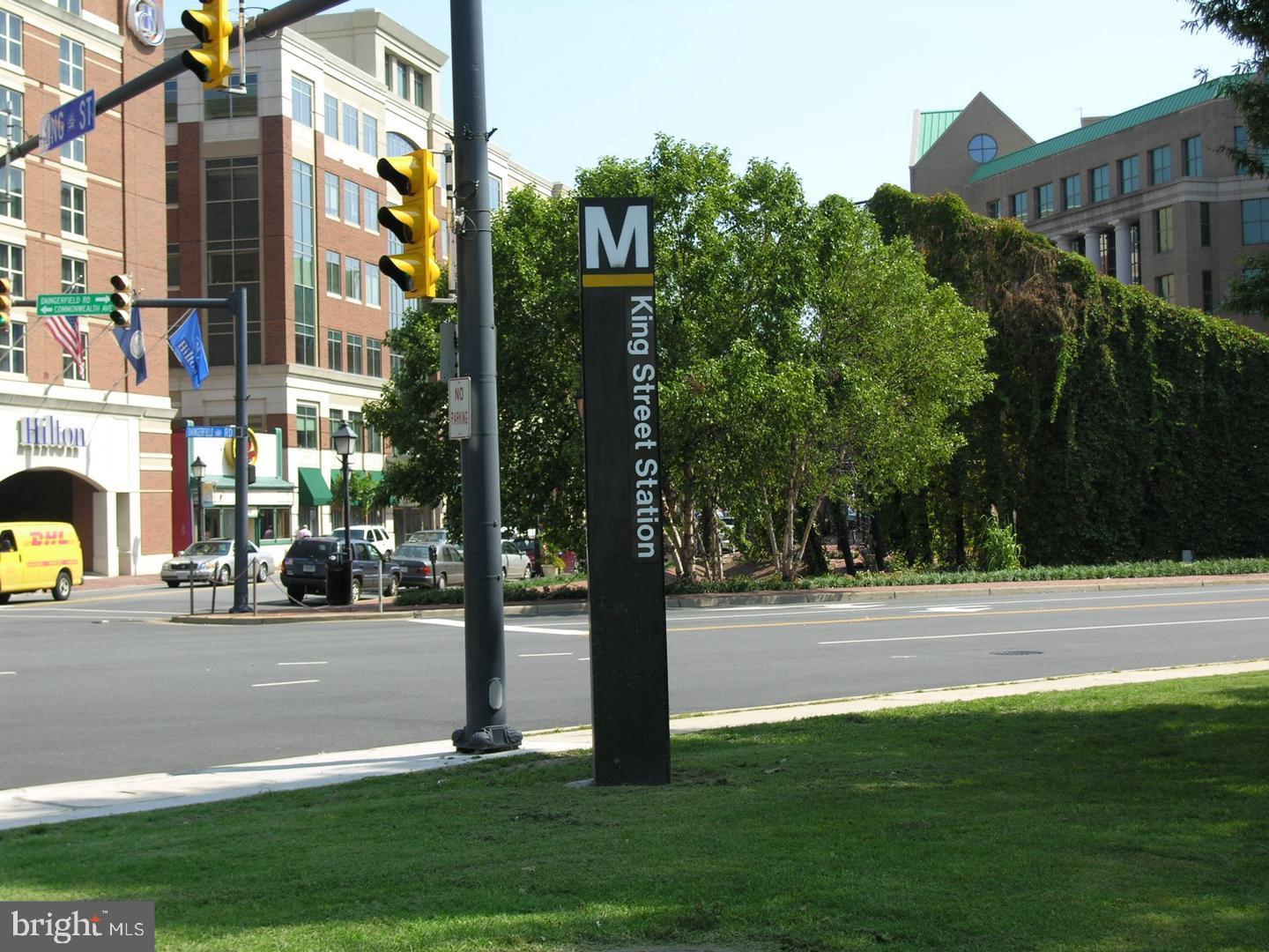 ROSEMONT - Residential Lease