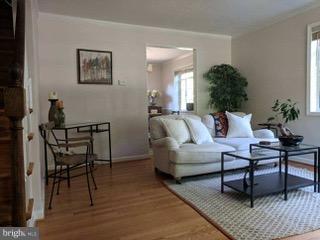 ROSEMONT - Residential Lease