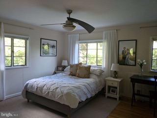 ROSEMONT - Residential Lease