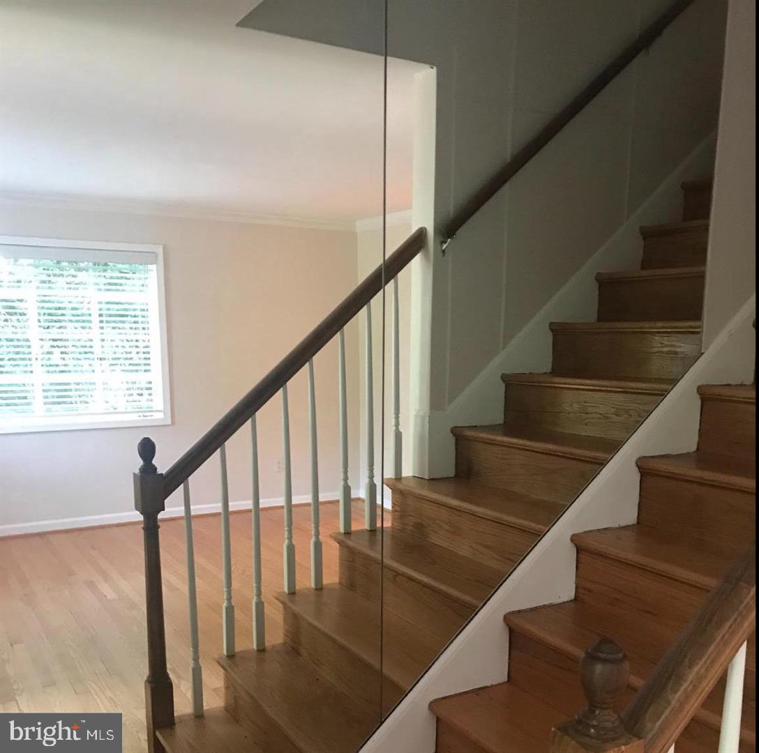 ROSEMONT - Residential Lease