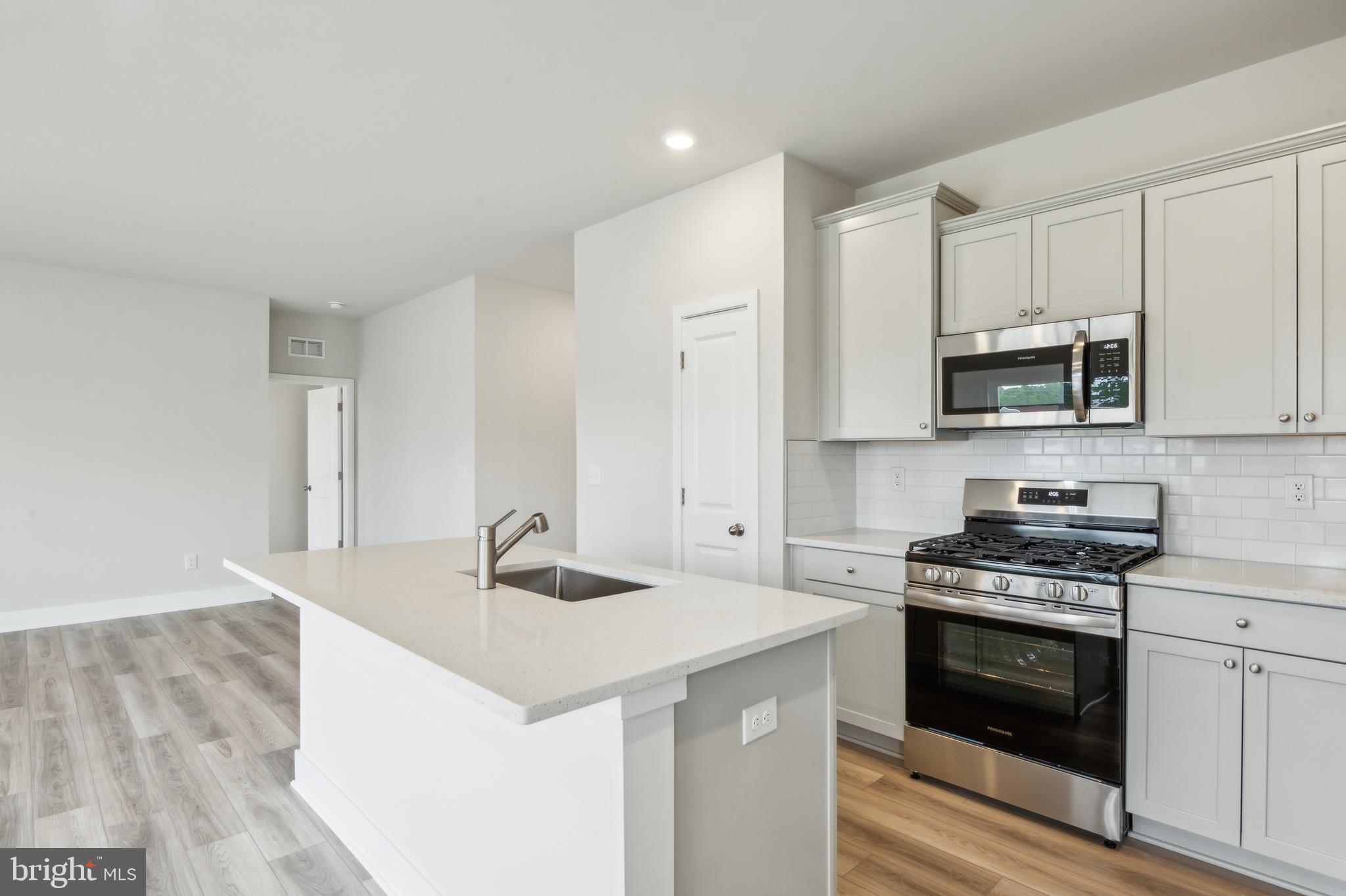 26063 E OLD GATE DRIVE