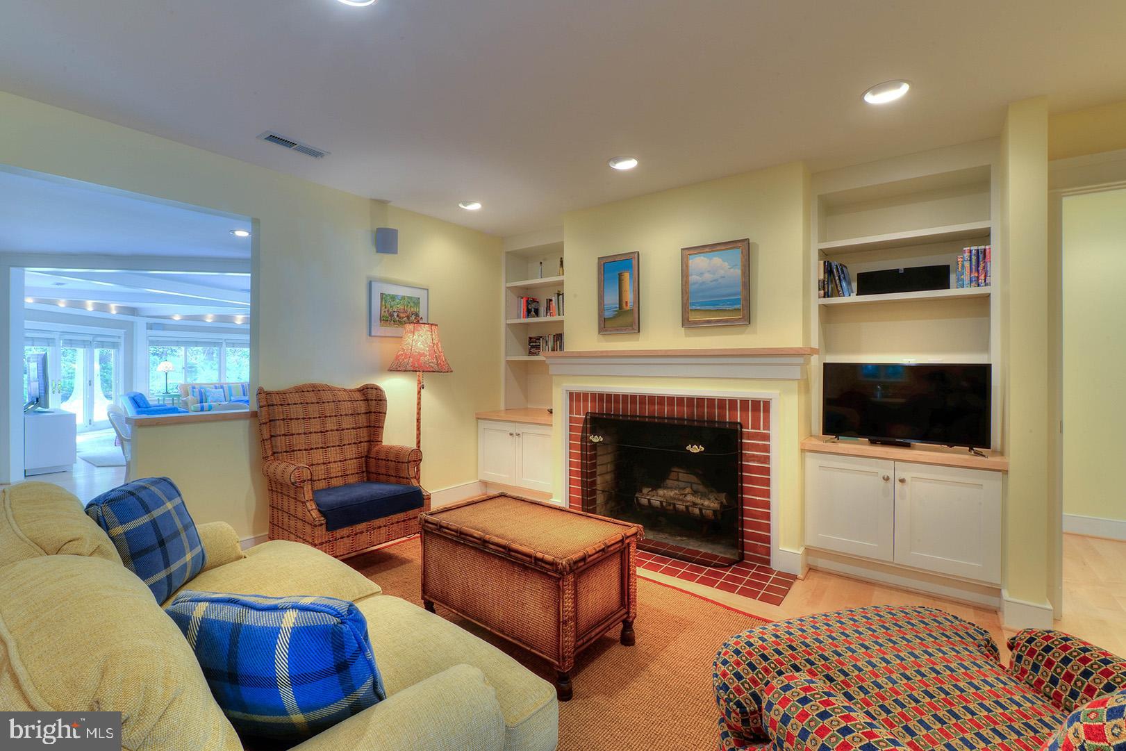 HENLOPEN ACRES - Residential