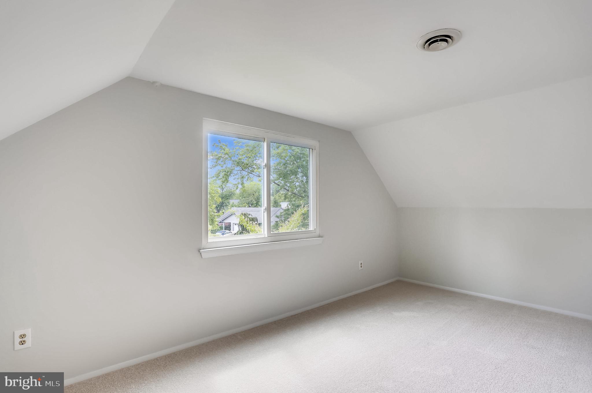 POINTER RIDGE - Residential