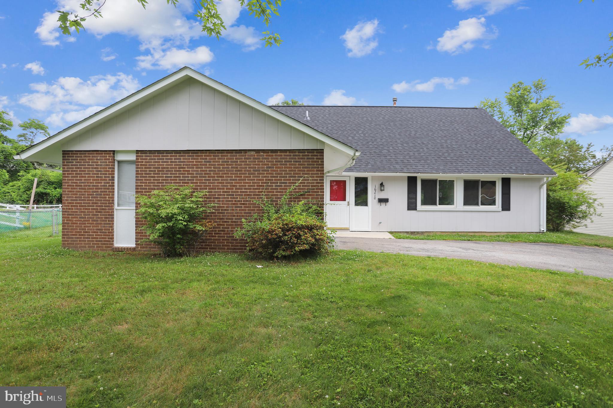 POINTER RIDGE - Residential