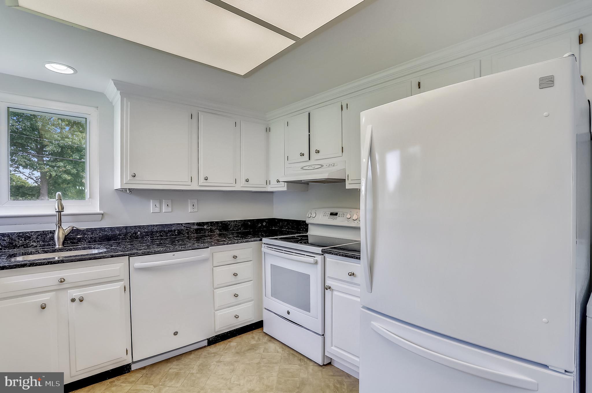 POINTER RIDGE - Residential