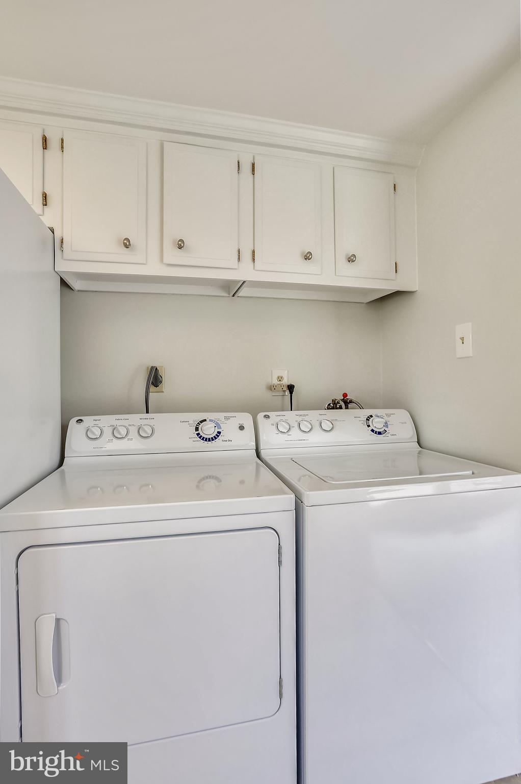 POINTER RIDGE - Residential