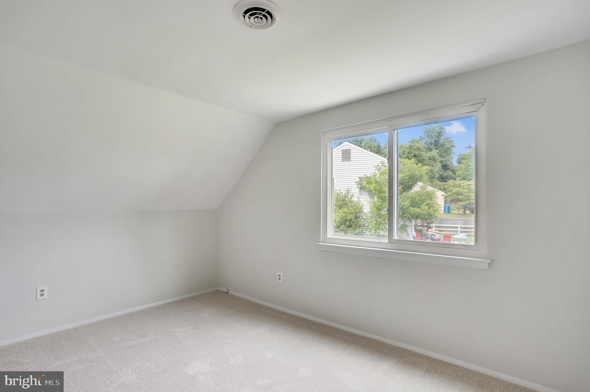 POINTER RIDGE - Residential