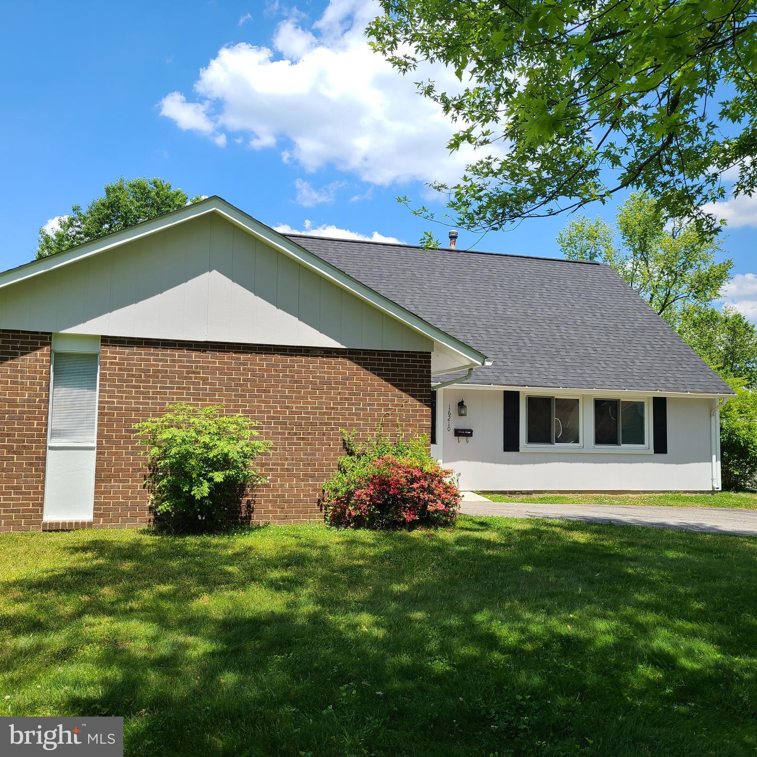 POINTER RIDGE - Residential