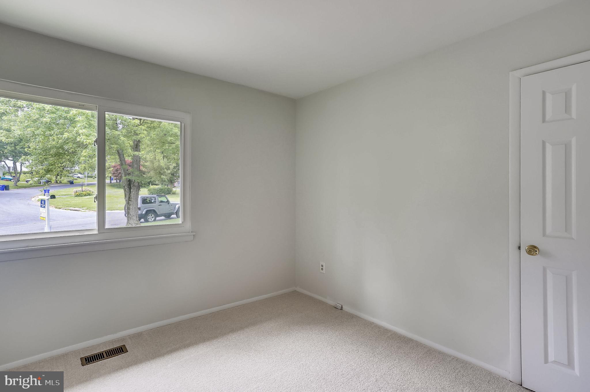 POINTER RIDGE - Residential