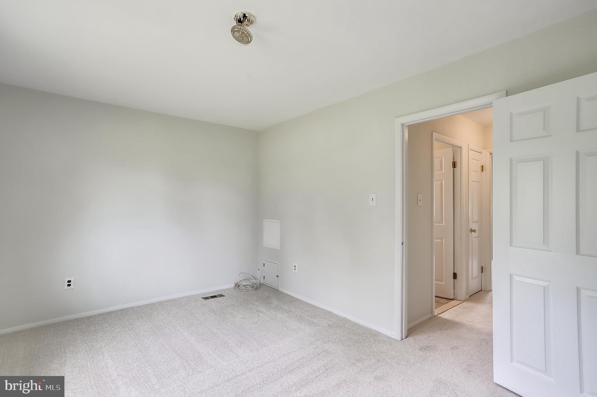 POINTER RIDGE - Residential