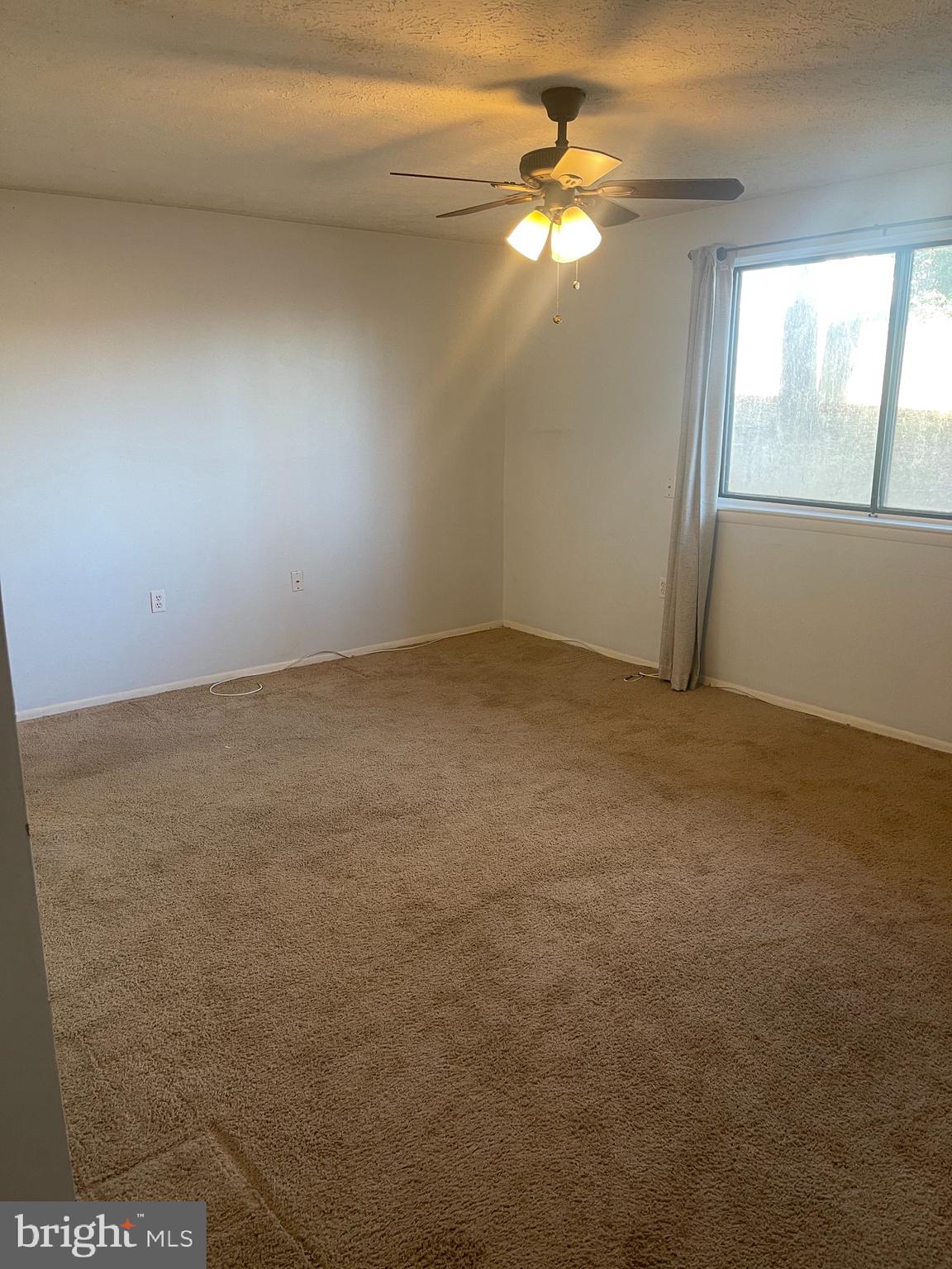 MEADOWVALE MANOR - Residential