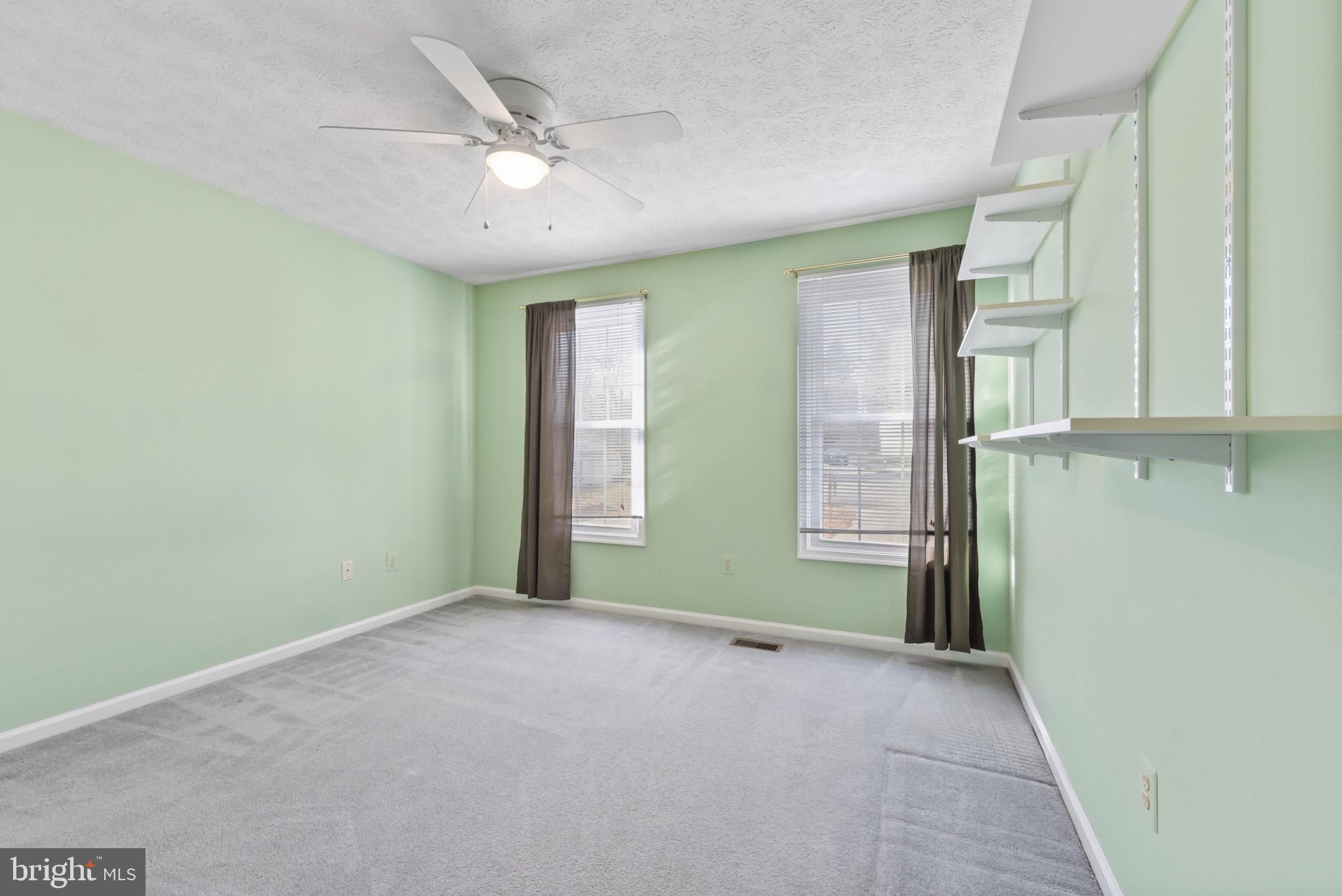 WORTHINGTON GLEN - Residential