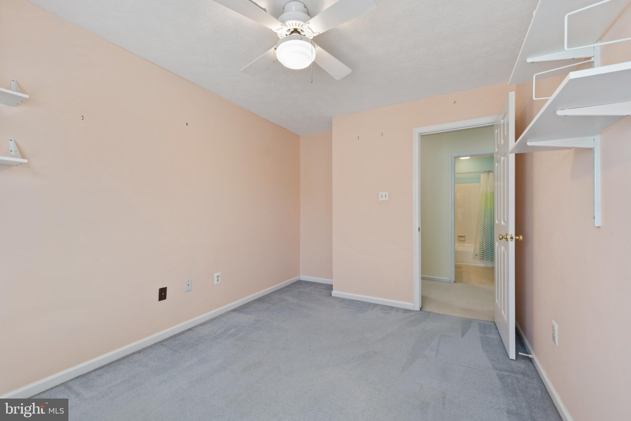 WORTHINGTON GLEN - Residential