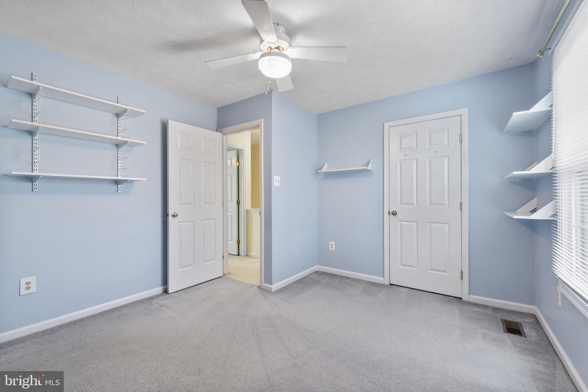 WORTHINGTON GLEN - Residential