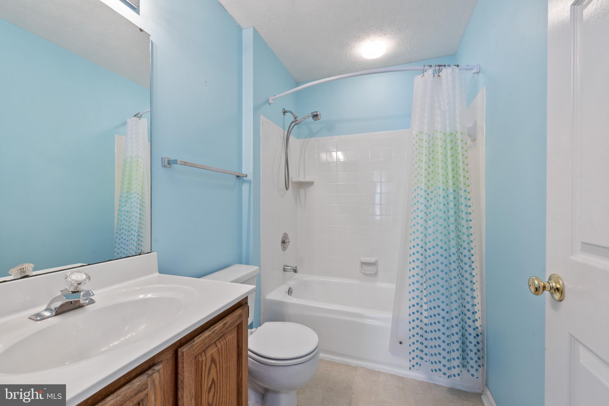 WORTHINGTON GLEN - Residential