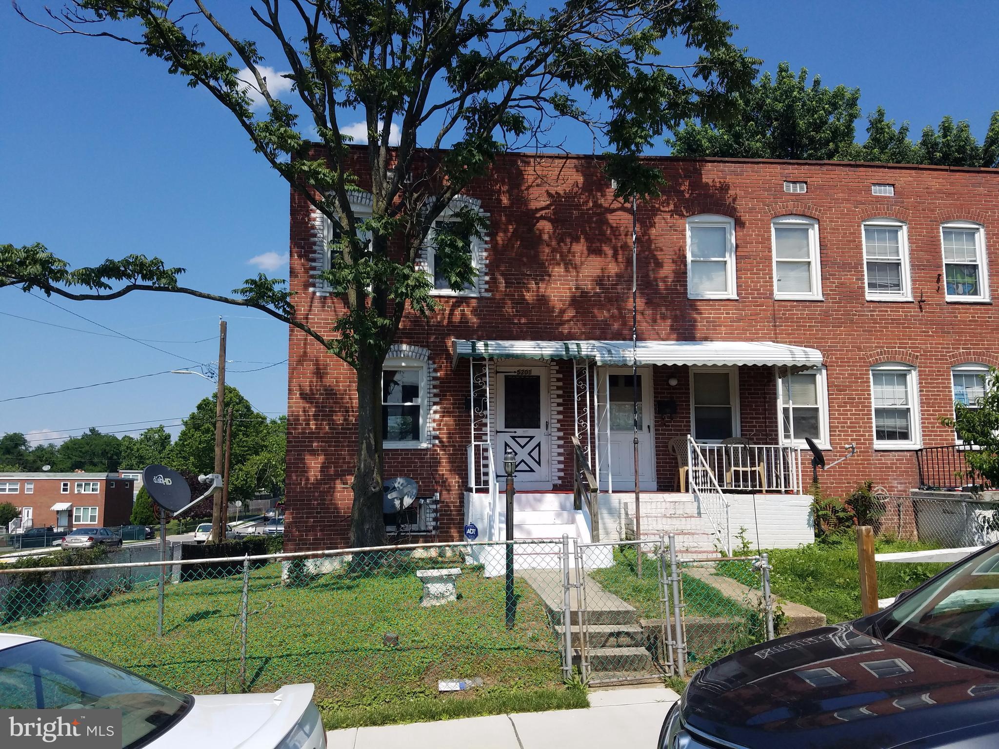 ARUNDEL VILLAGE - Residential