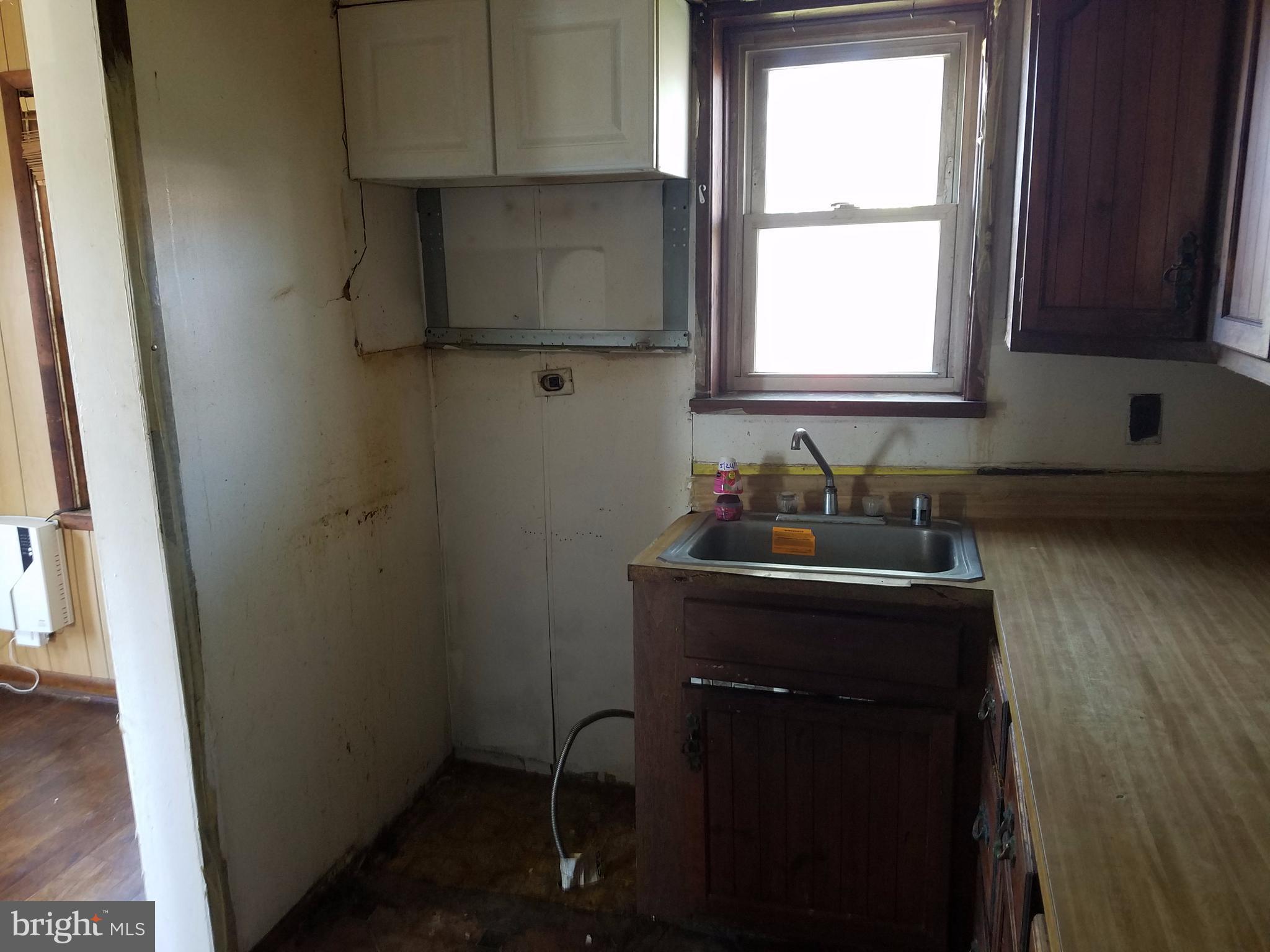 ARUNDEL VILLAGE - Residential