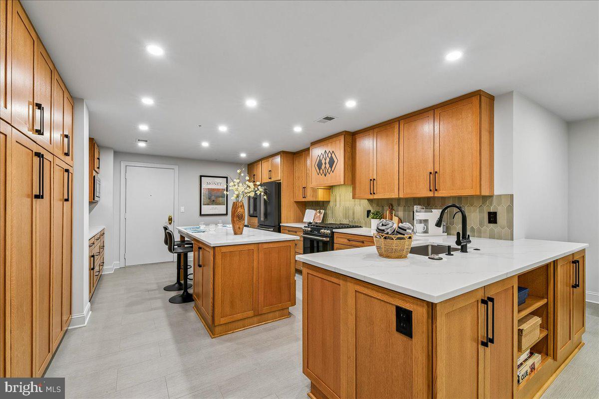 STEVENSON COMMONS - Residential