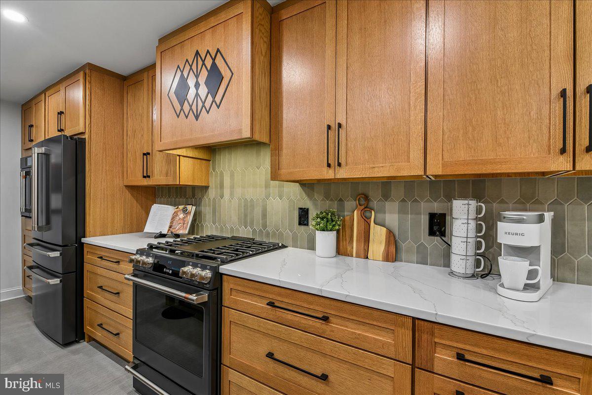 STEVENSON COMMONS - Residential