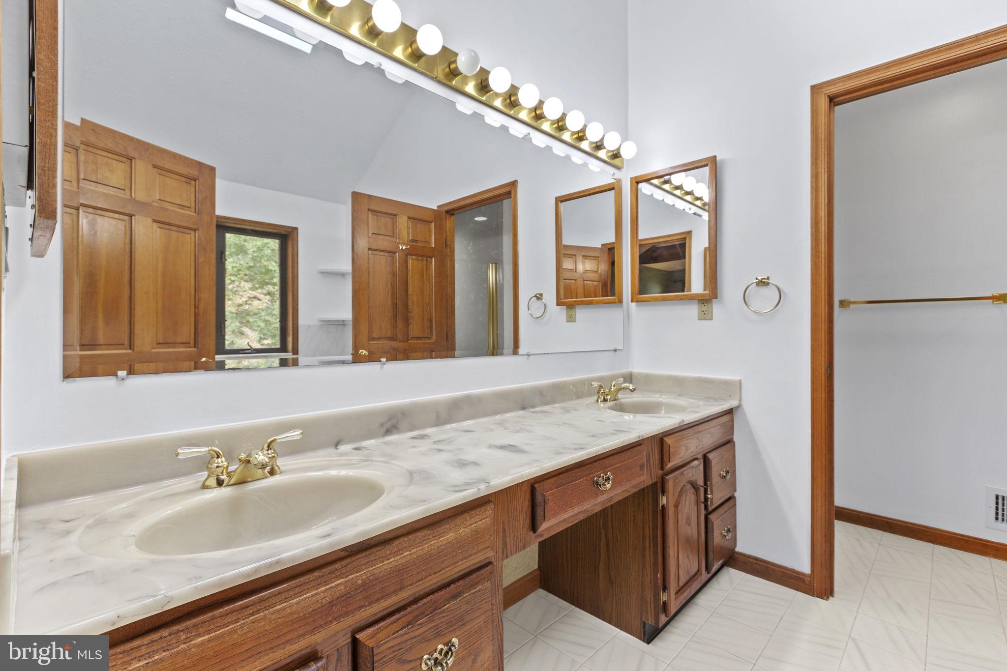 MORGANS RIDGE - Residential