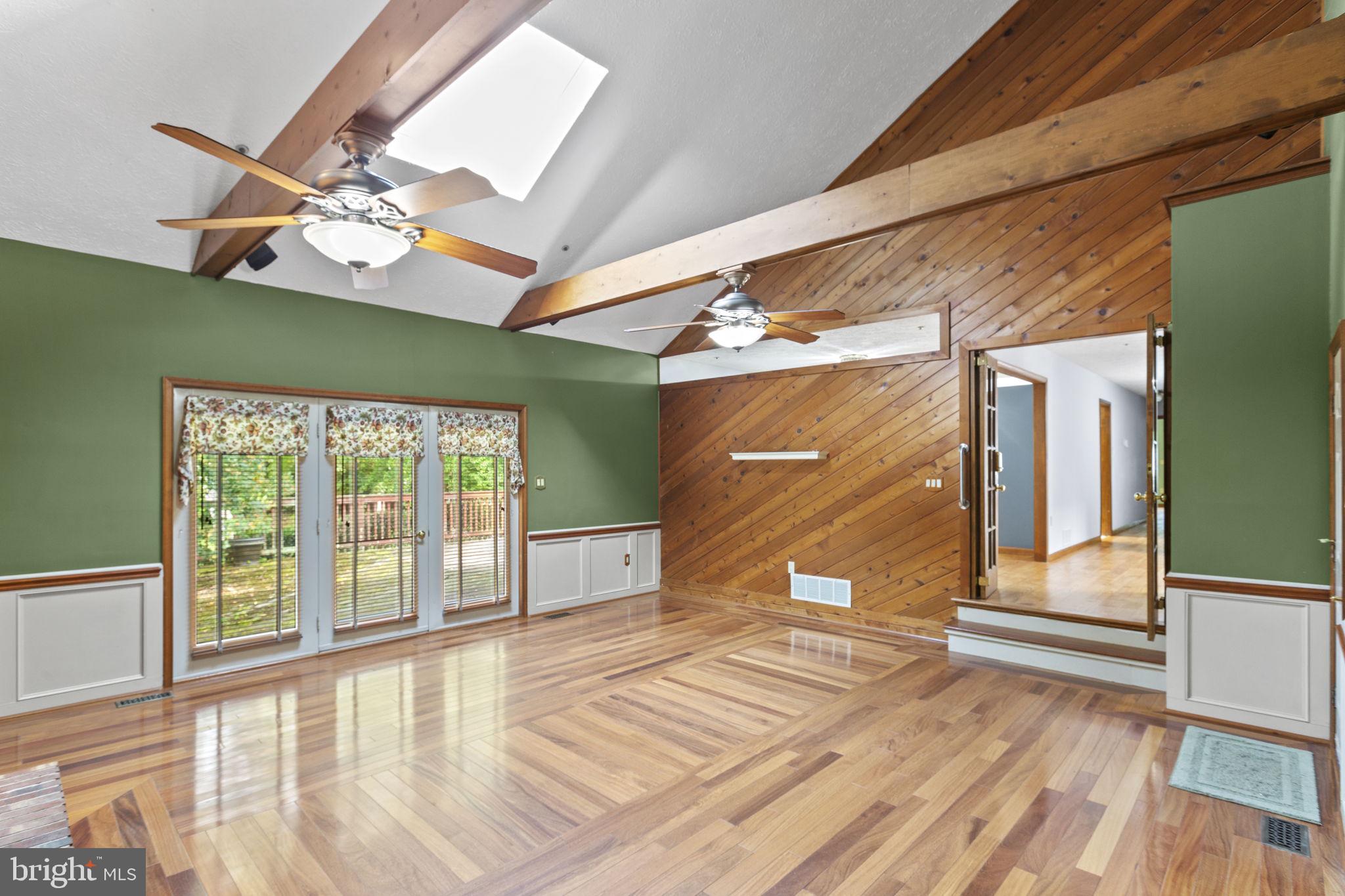 MORGANS RIDGE - Residential