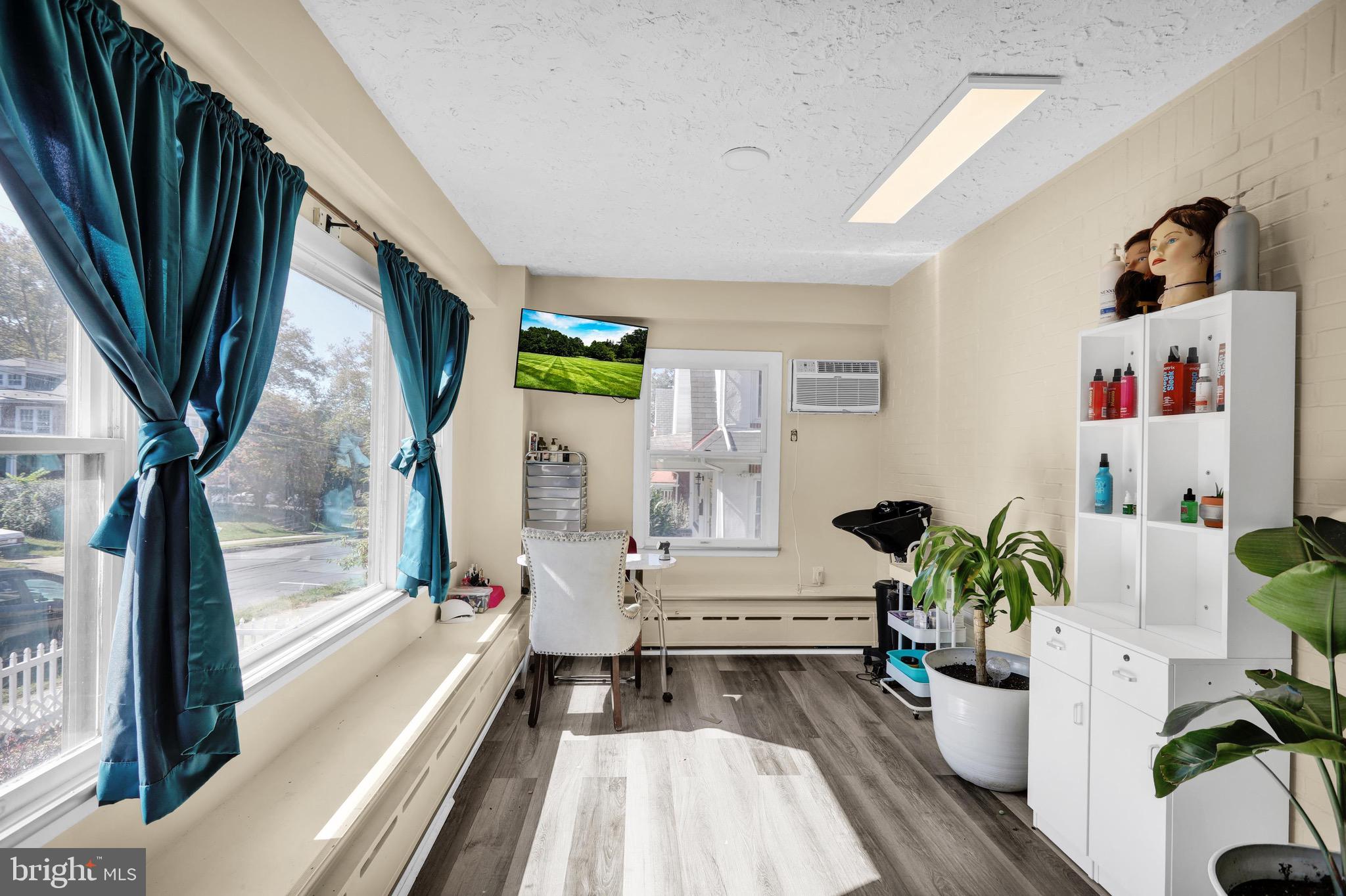 HAMPDEN HEIGHTS - Residential