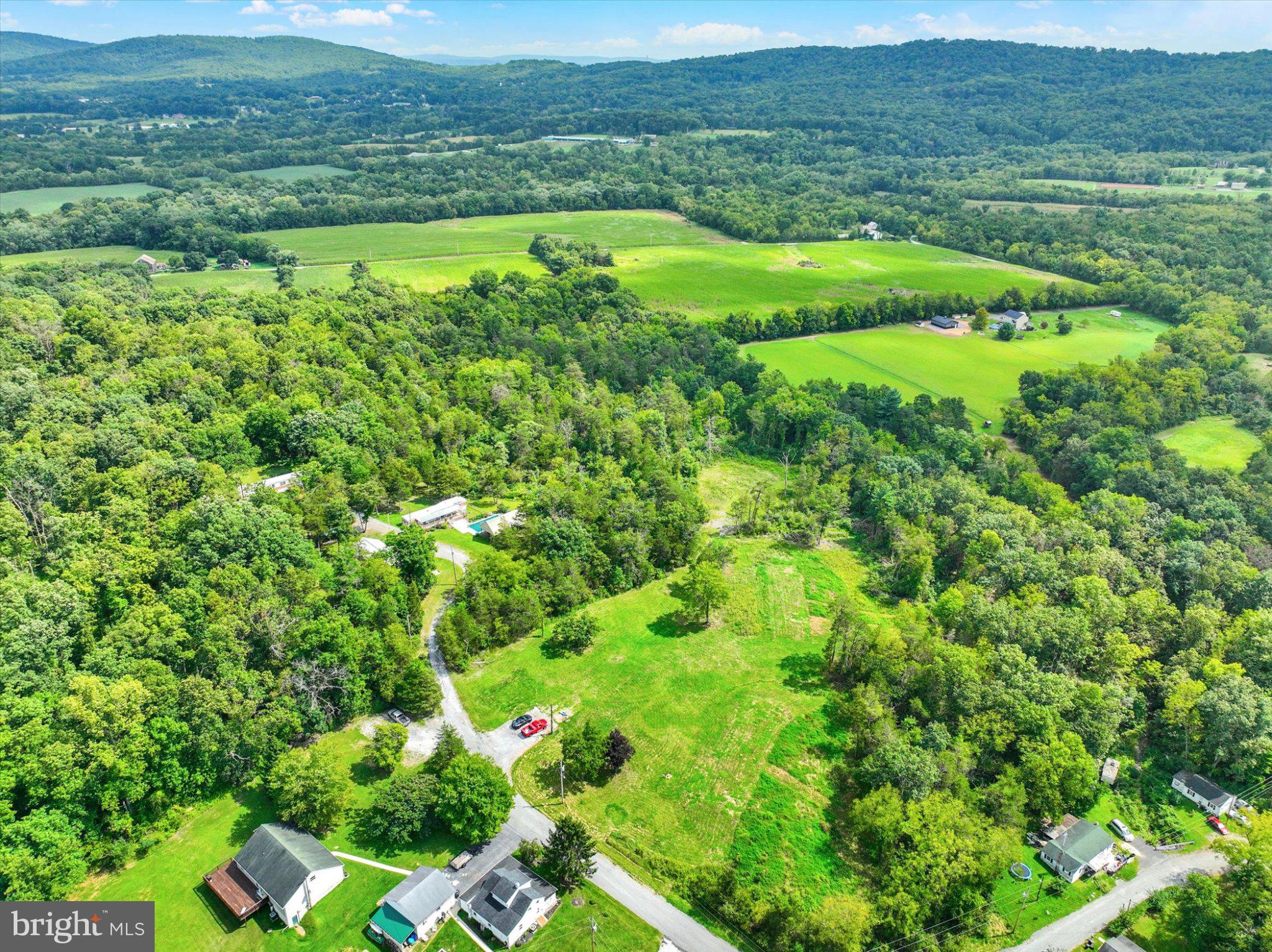 245 BUMBLE BEE HOLLOW ROAD