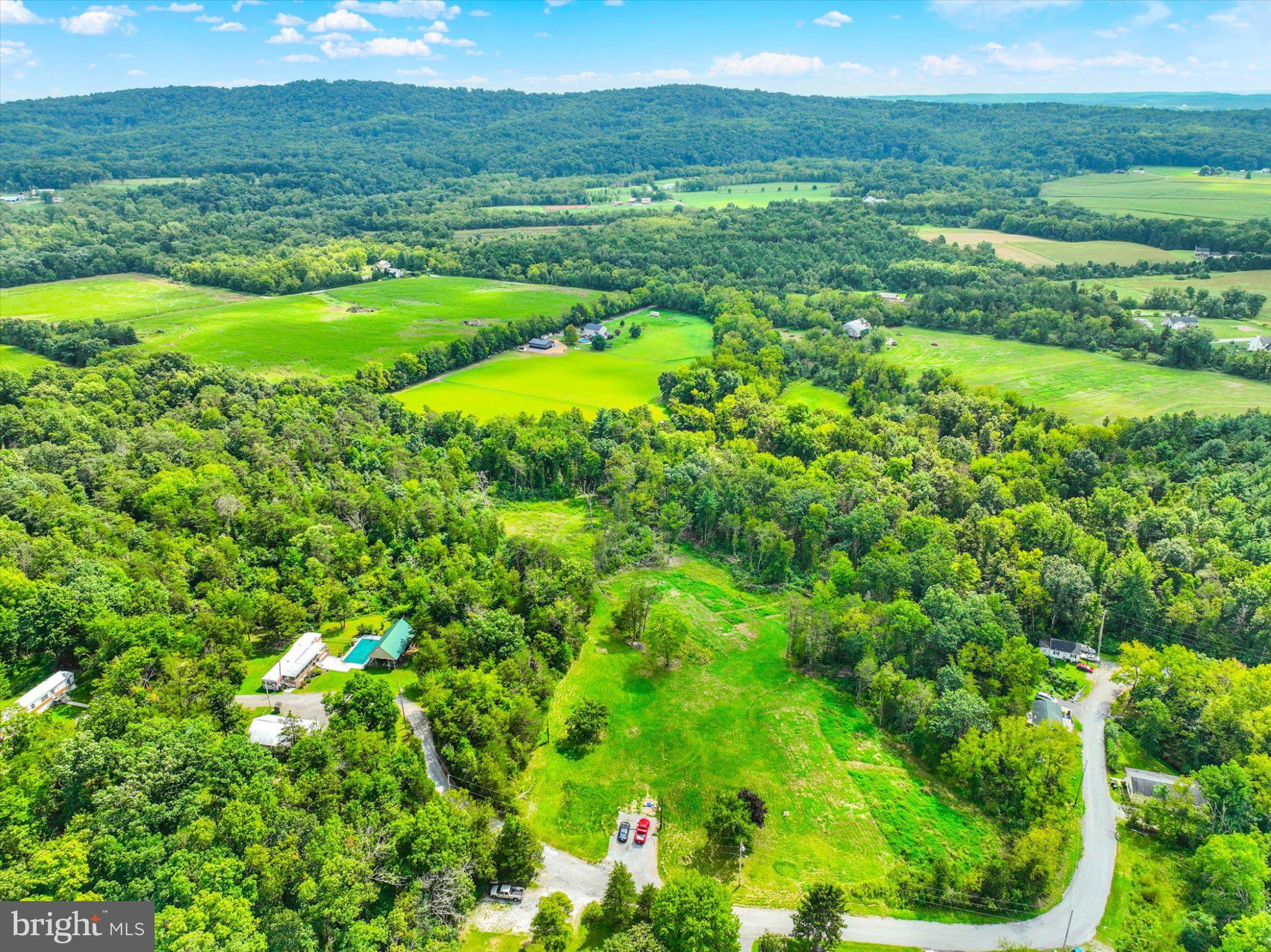 245 BUMBLE BEE HOLLOW ROAD