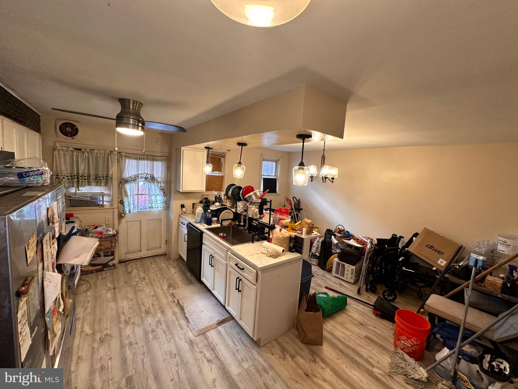 HUNTING RIDGE HISTORIC DISTRICT - Residential